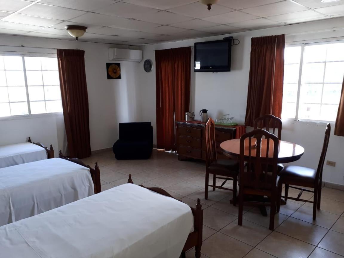 Hotel California Panama Eksteriør billede